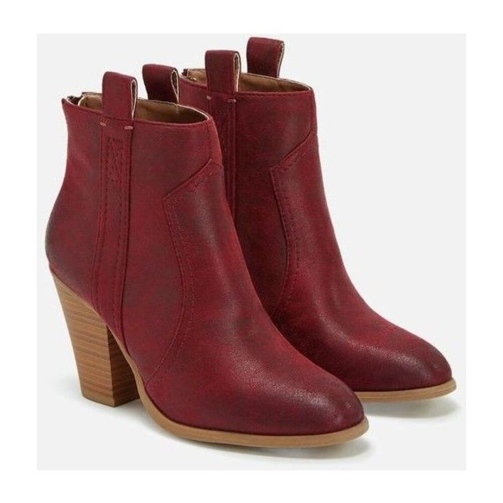 Shoedazzle Booties size7.5